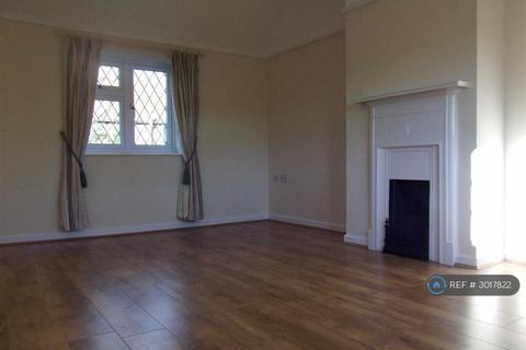 3 bedroom semi-detached house to rent, Spenser Road, Cheltenham, GL51