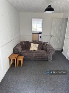 1 bedroom flat to rent, Fownhope Close, Redditch, B98