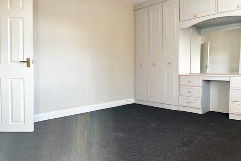 2 bedroom terraced house to rent, Bolton BL1