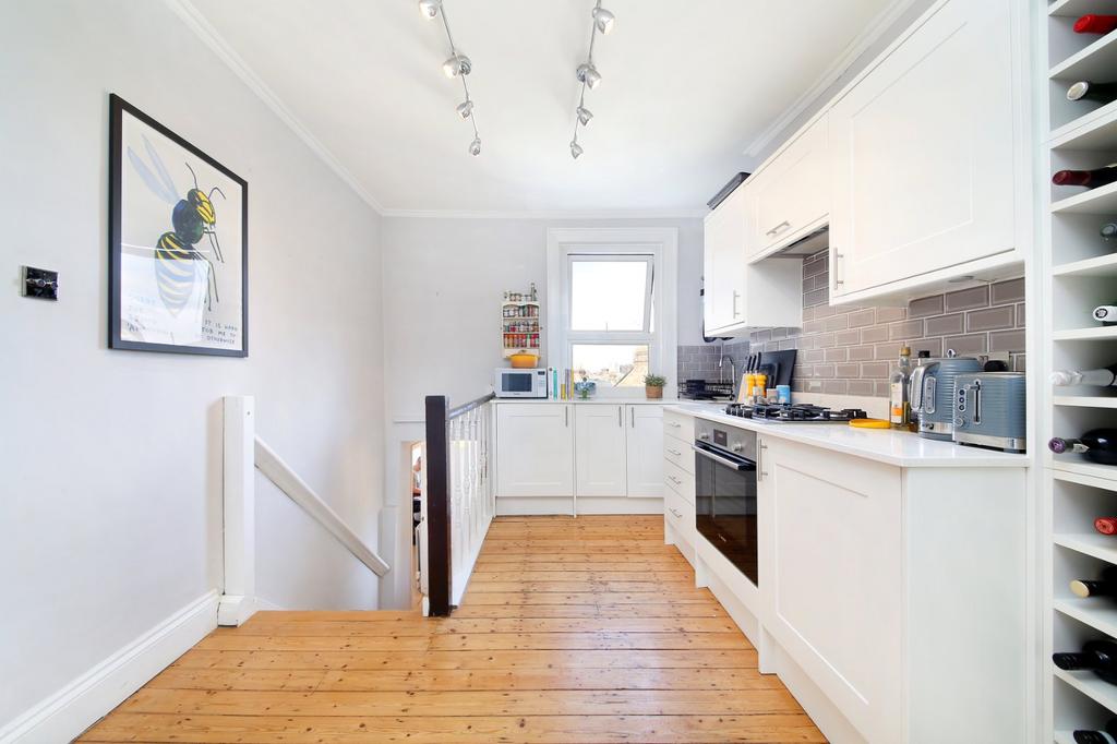 Apartment in London - More