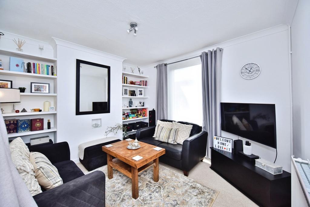 House in Kent - View 2
