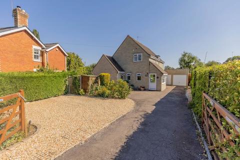 3 bedroom detached house for sale, Sawyers Hill, Minety, SN16