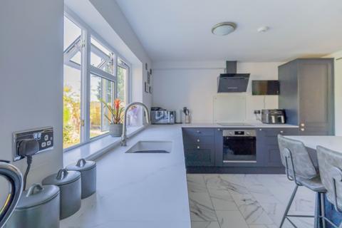 3 bedroom detached house for sale, Sawyers Hill, Minety, SN16