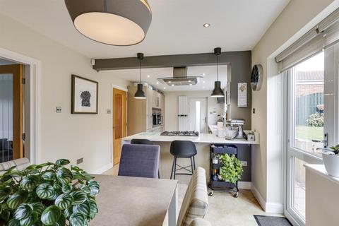 4 bedroom detached house for sale, Ingham Close, West Yorkshire WF14