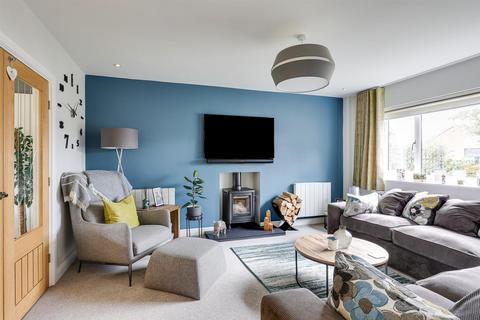 4 bedroom detached house for sale, Ingham Close, West Yorkshire WF14