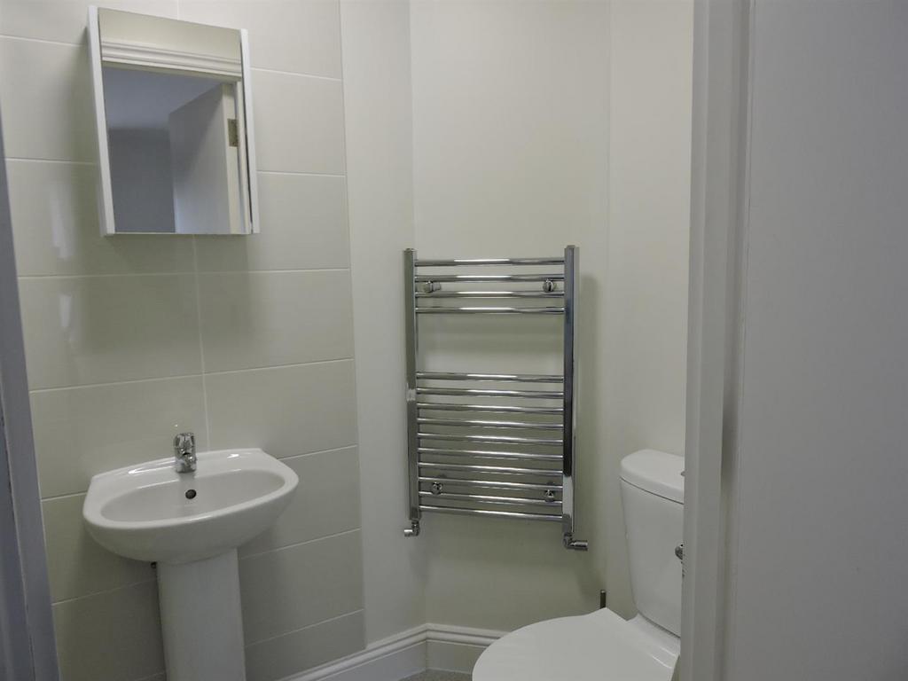 House in London - View 4