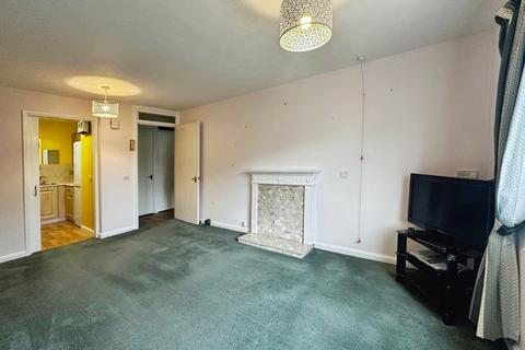 undefined, Headley Road East, Woodley, Reading