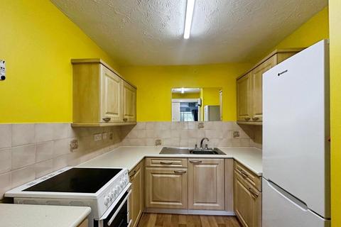 undefined, Headley Road East, Woodley, Reading
