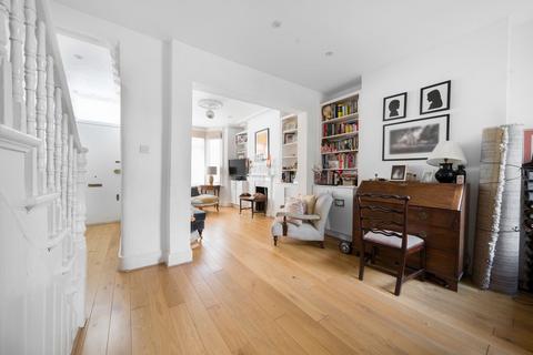 3 bedroom terraced house to rent, Candahar Road, London, SW11