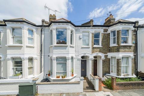 3 bedroom terraced house to rent, Candahar Road, London, SW11