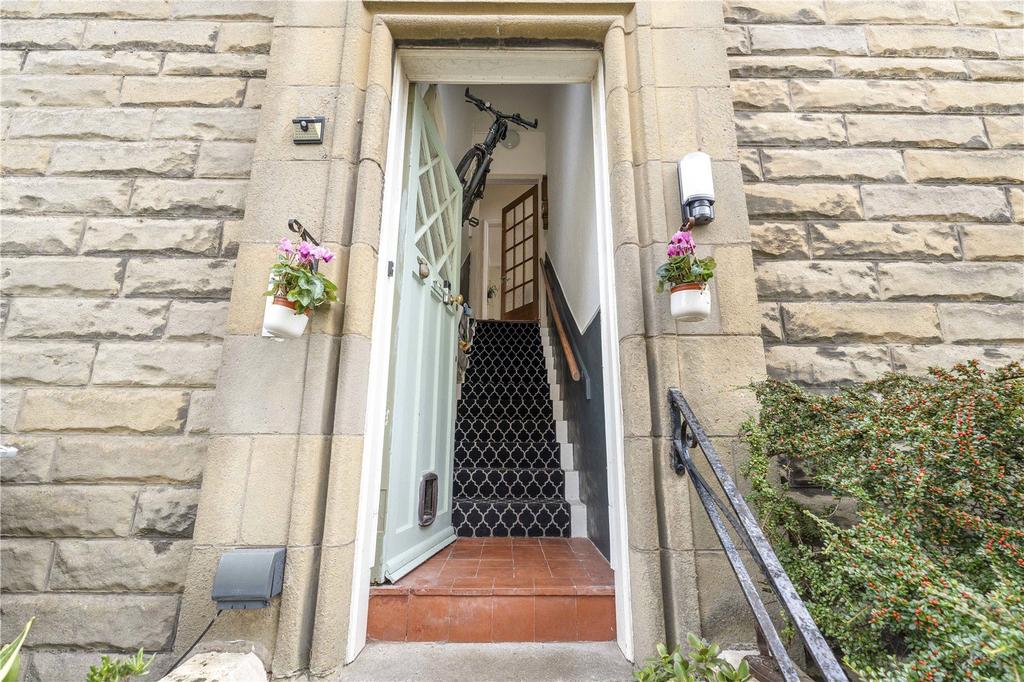 Apartment in Edinburgh - View 2