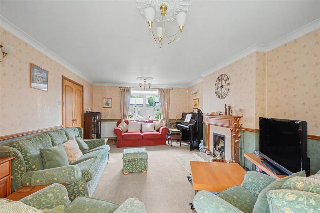 House in Nottingham - View 5