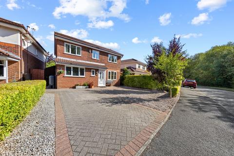 4 bedroom detached house for sale, Garwood Close, Westbrook, WA5