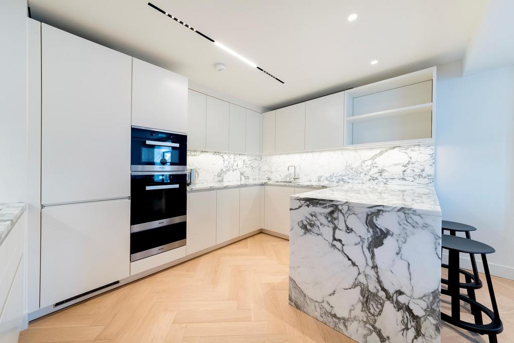 Apartment in London - More