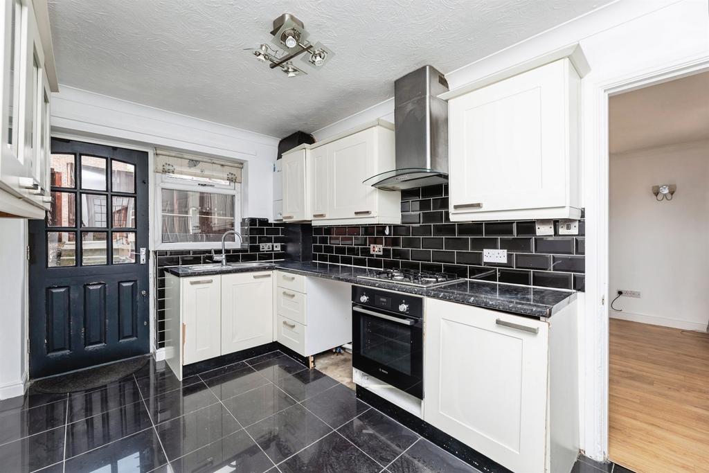 House in Leeds, Morley - View 3