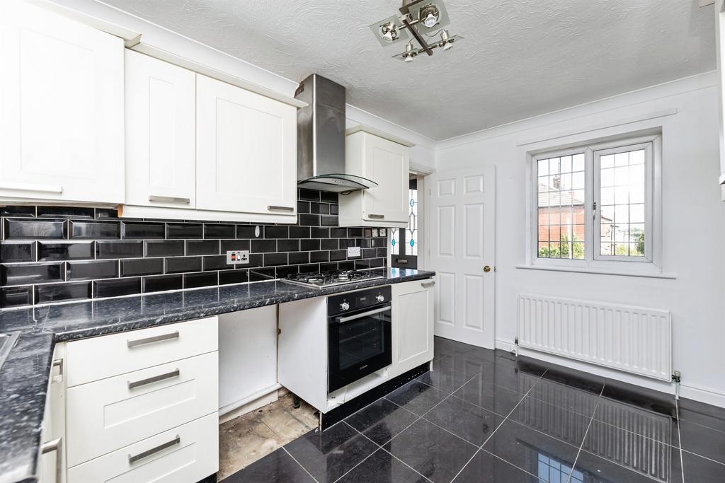 House in Leeds, Morley - View 5