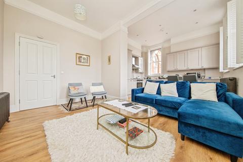 2 bedroom apartment for sale, Belgrove Place, Ipswich