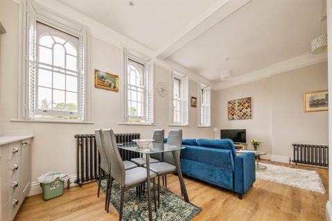 2 bedroom apartment for sale, Belgrove Place, Ipswich
