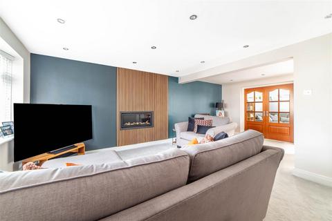 4 bedroom link detached house for sale, Ladybank, Newcastle Upon Tyne, NE5