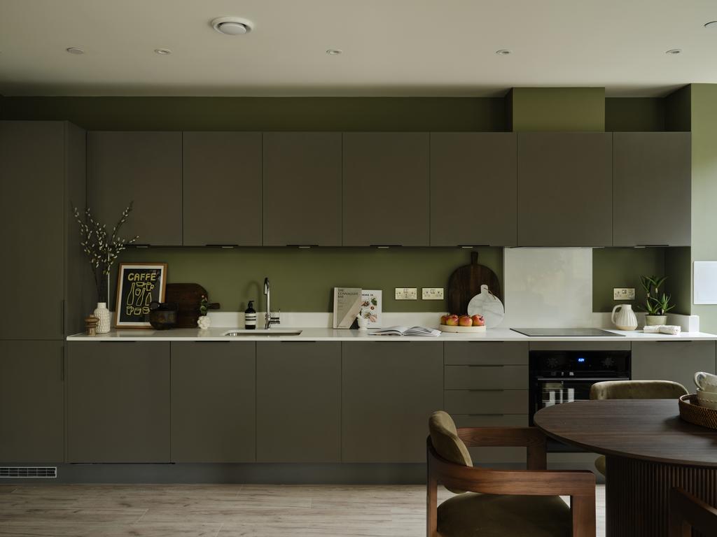 Apartment in Ilford, Essex - View 3