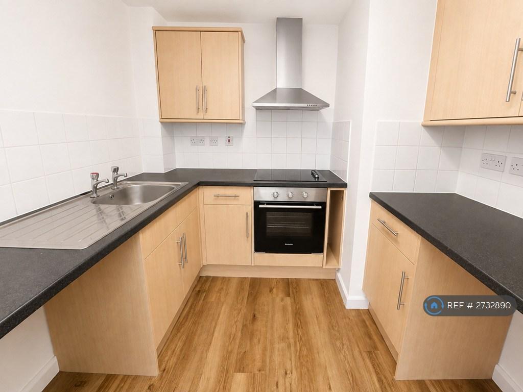 Apartment in Bristol, St Anne's - View 4