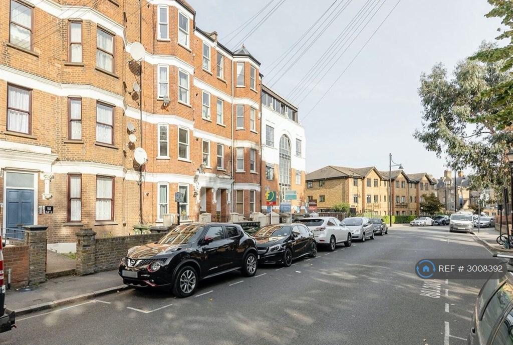 Apartment in London - View 3