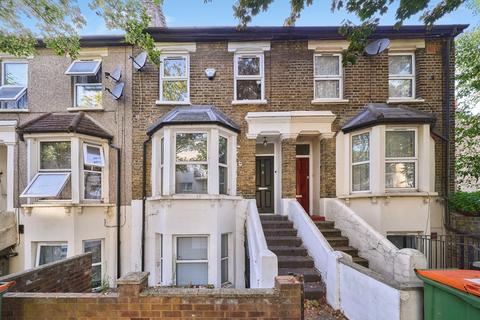 5 bedroom terraced house for sale, Maud Road, London, E13