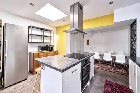 5 bedroom terraced house for sale, Maud Road, London, E13