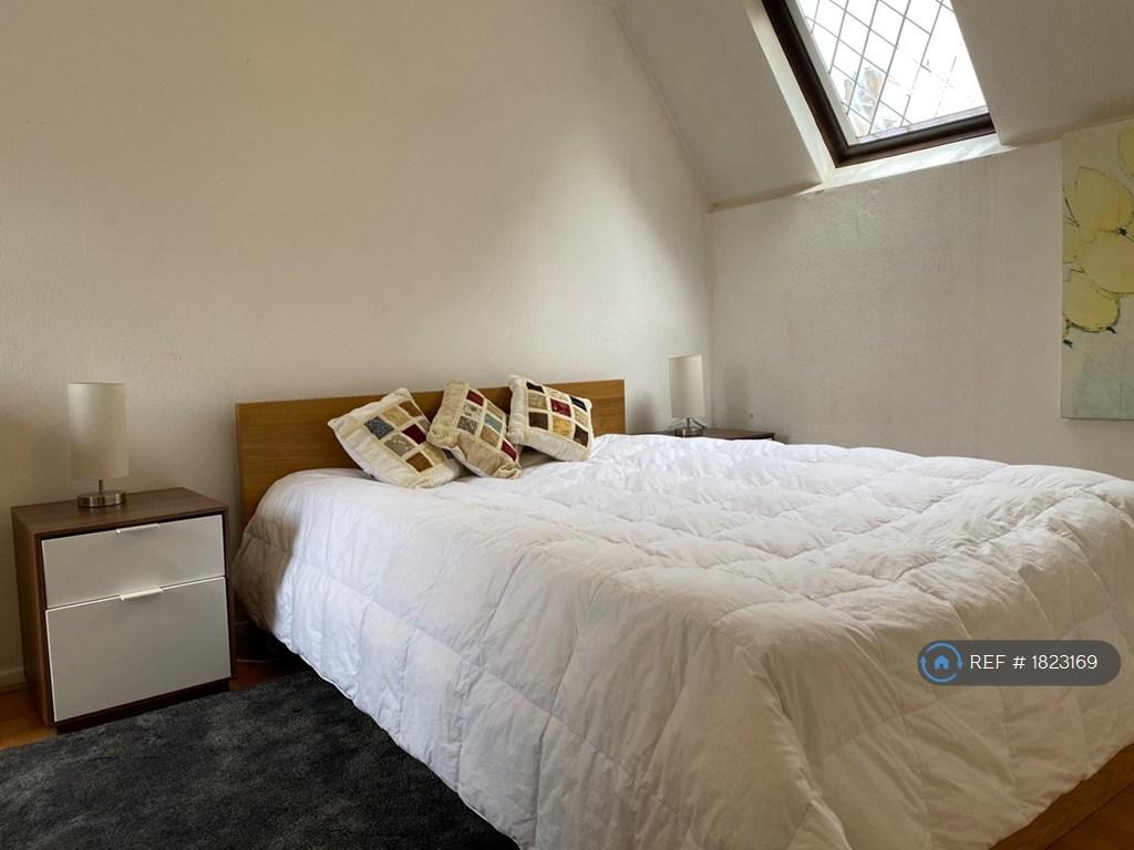 House in London - View 3