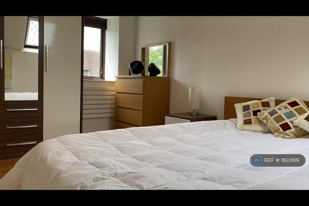 House in London - View 4