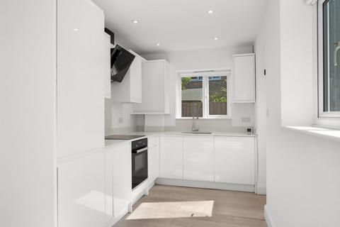 2 bedroom apartment for sale, Toynbee Road, Wimbledon, London, SW20