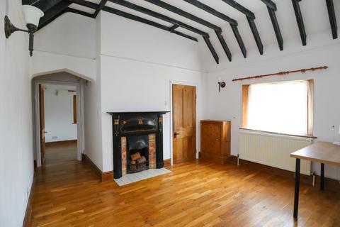 2 bedroom detached house for sale, Woodplace Lane, Coulsdon
