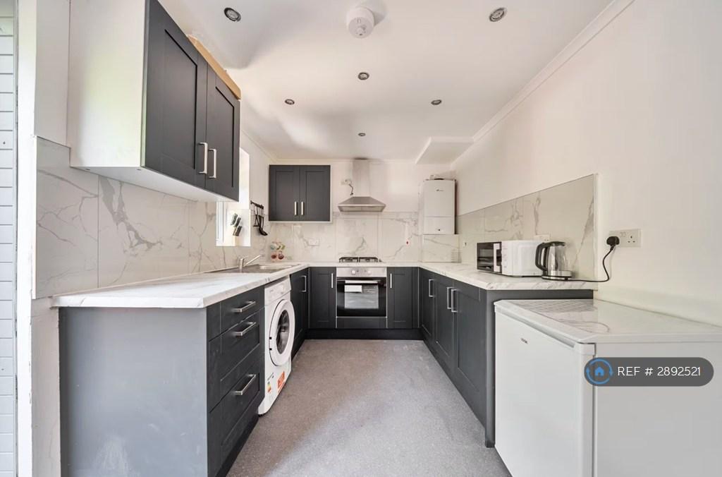 House in Birmingham - View 5