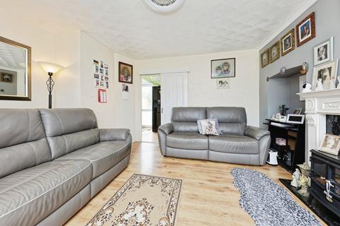 3 bedroom semi-detached house for sale, Sheldon Close, CANTERBURY, Kent, CT3