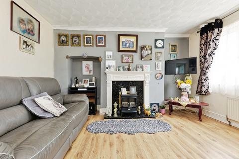 3 bedroom semi-detached house for sale, Sheldon Close, CANTERBURY, Kent, CT3