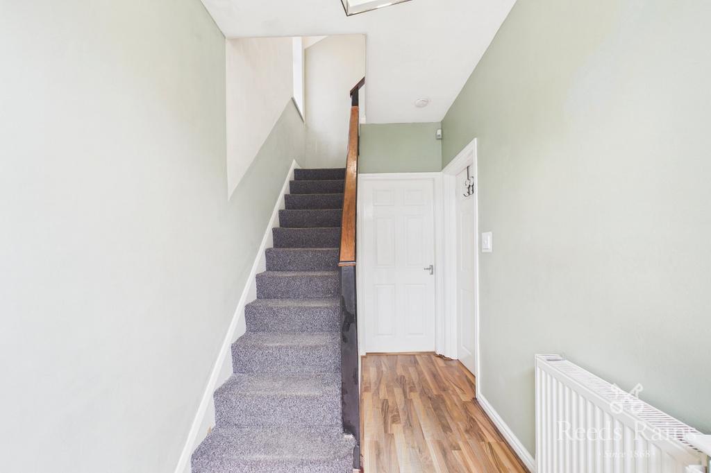 House in Tameside, Greater Manchester - View 2
