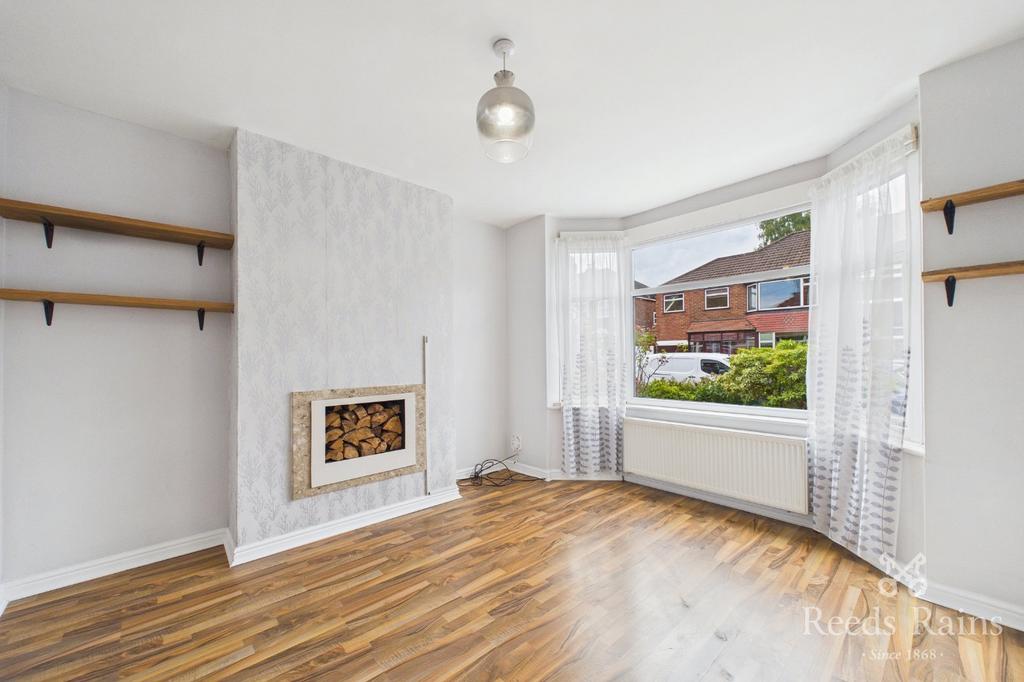 House in Tameside, Greater Manchester - View 3