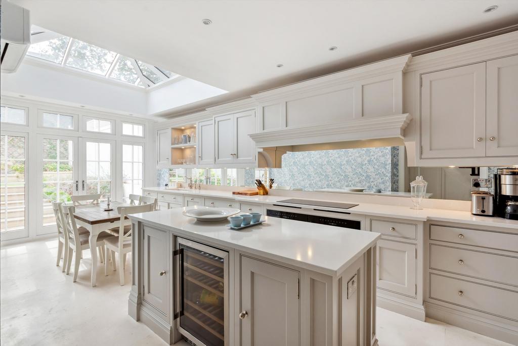 House in London - View 3