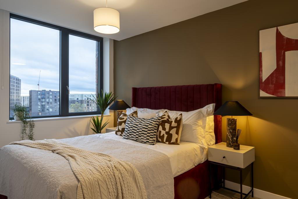 Apartment in Salford - View 4
