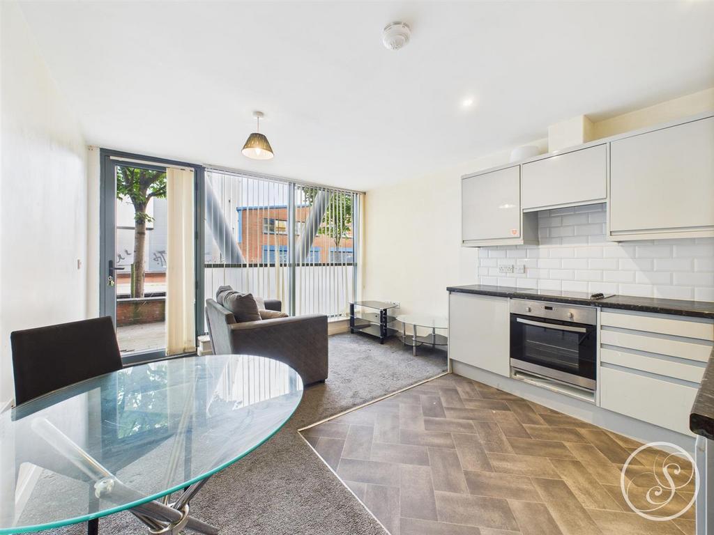 Apartment in Leeds, Mabgate, Sheepscar