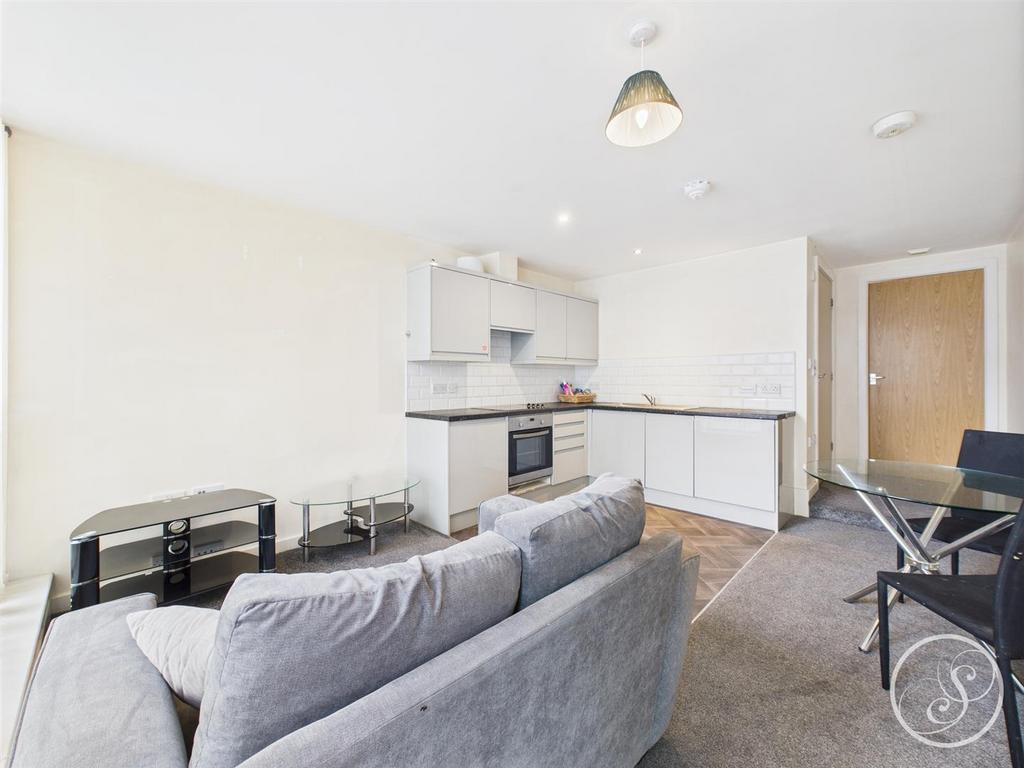 Apartment in Leeds, Mabgate, Sheepscar - View 4