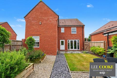 4 bedroom detached house for sale, Welshpool Road, Shrewsbury SY3