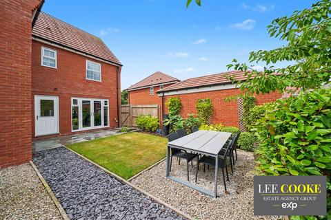 4 bedroom detached house for sale, Welshpool Road, Shrewsbury SY3