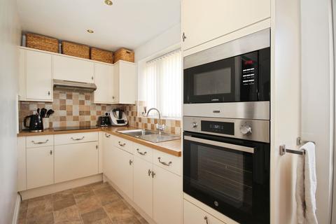 2 bedroom detached bungalow for sale, Kenilworth Road, Cubbington, Leamington Spa