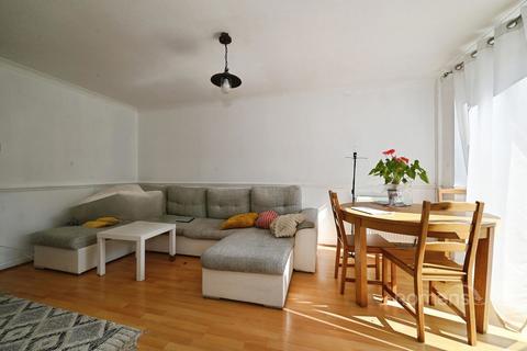 3 bedroom terraced house to rent, Ringwood, Bracknell, Berkshire, RG12