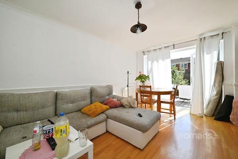 3 bedroom terraced house to rent, Ringwood, Bracknell, Berkshire, RG12
