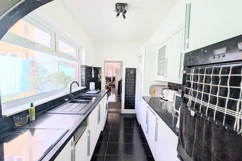2 bedroom terraced house for sale, Market Street, Eastleigh