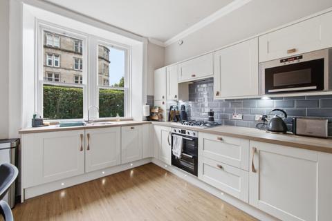 1 bedroom flat for sale, 23 (Pf2) Brunswick Street, Hillside, Edinburgh, EH7