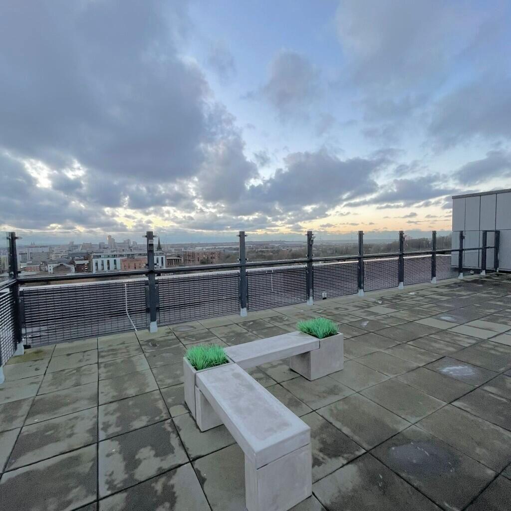 Apartment in Liverpool, Everton - View 4