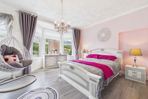 4 bedroom semi-detached house for sale, Alexandra Road, Six Bells, NP13